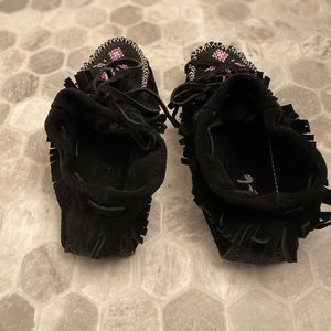 SALE ❤️ NWOT Authentic Suede Black Mocassins